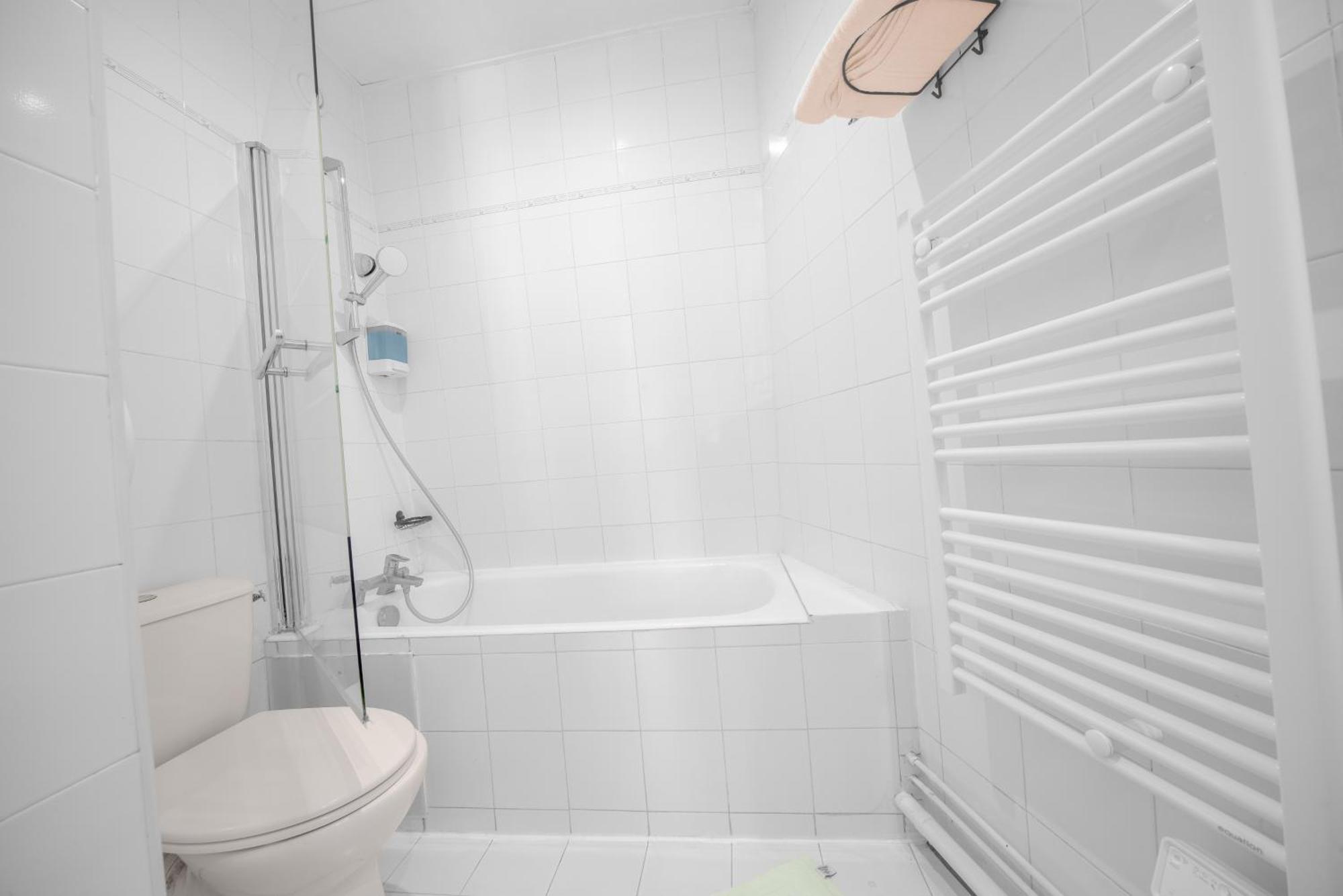 Casa Serena Paris Hotel Екстер'єр фото