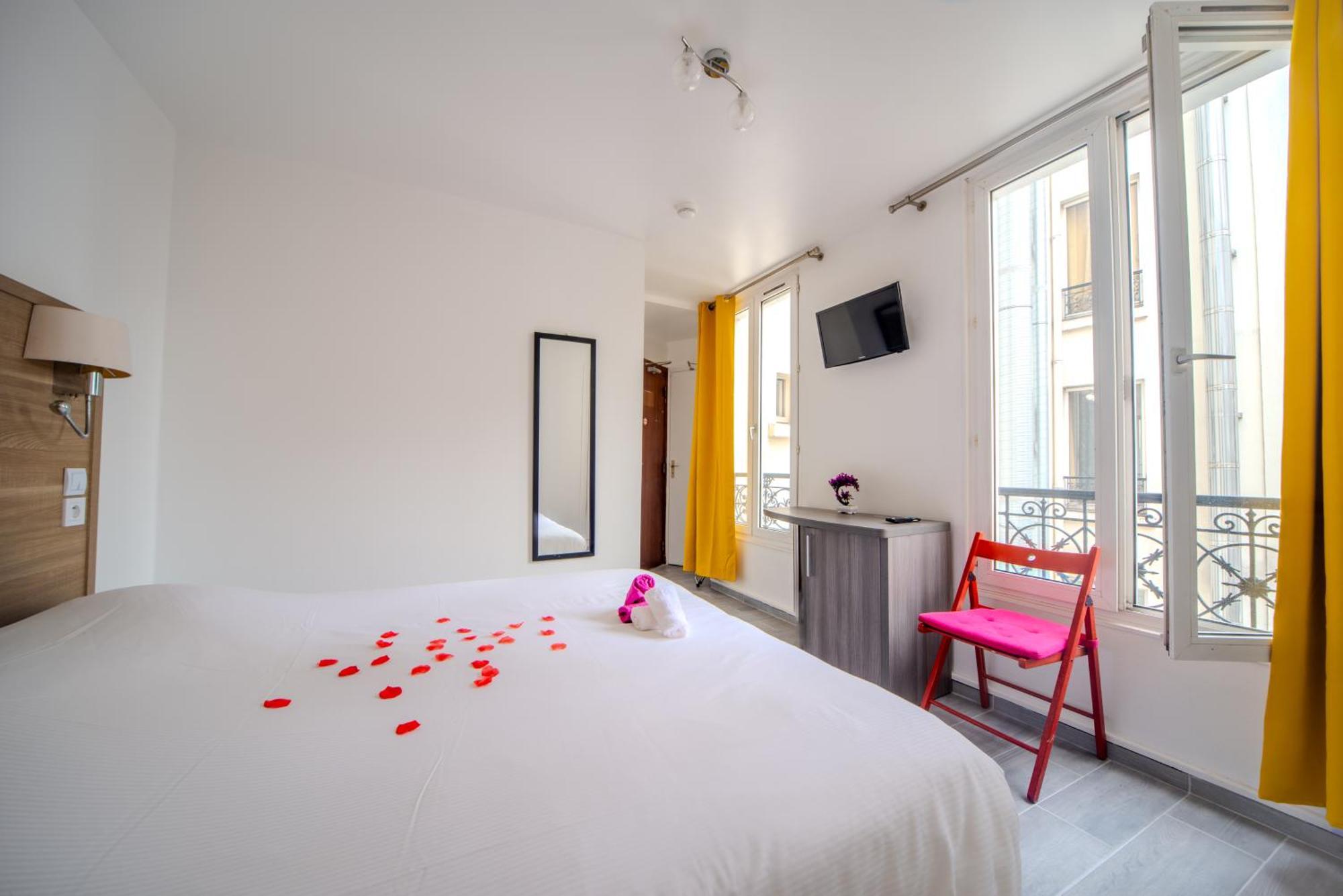 Casa Serena Paris Hotel Екстер'єр фото
