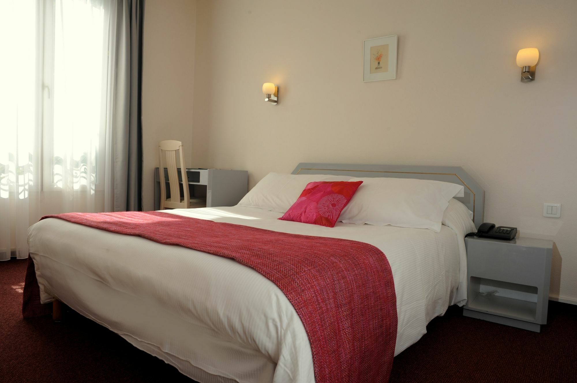 Casa Serena Paris Hotel Екстер'єр фото