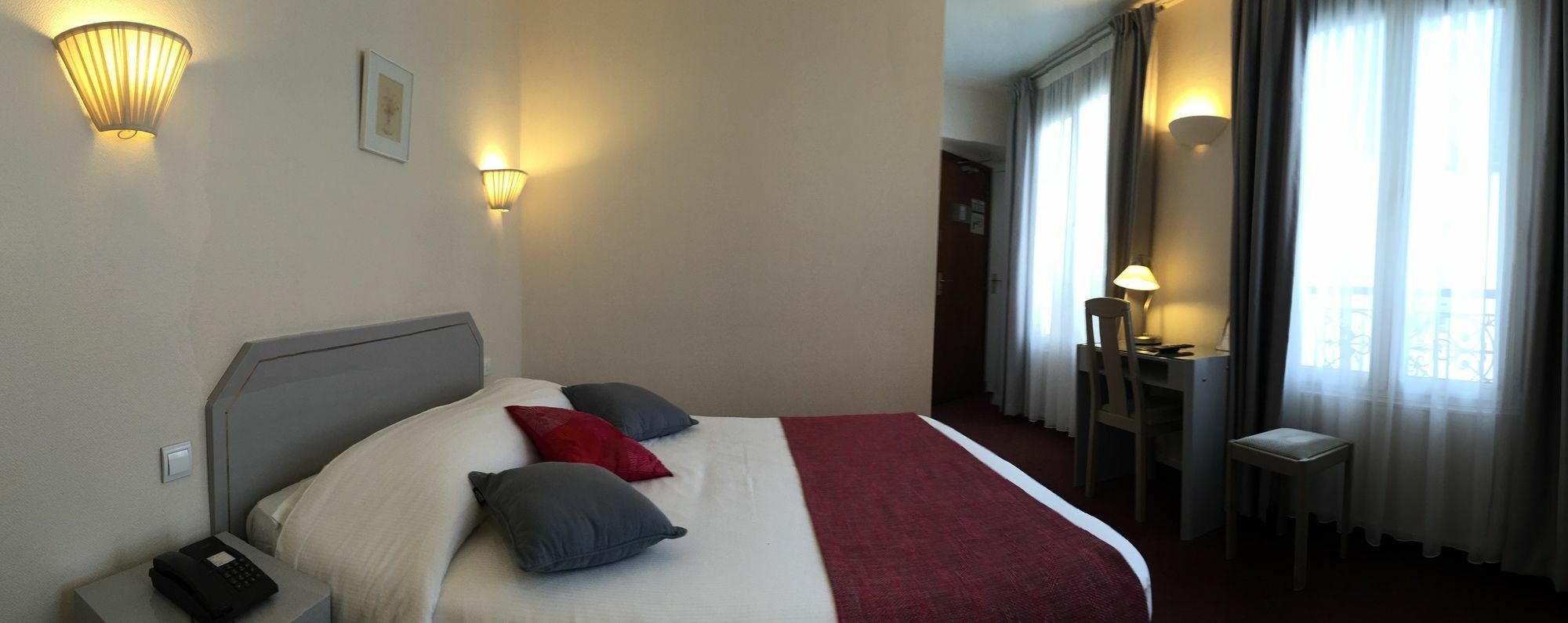 Casa Serena Paris Hotel Екстер'єр фото